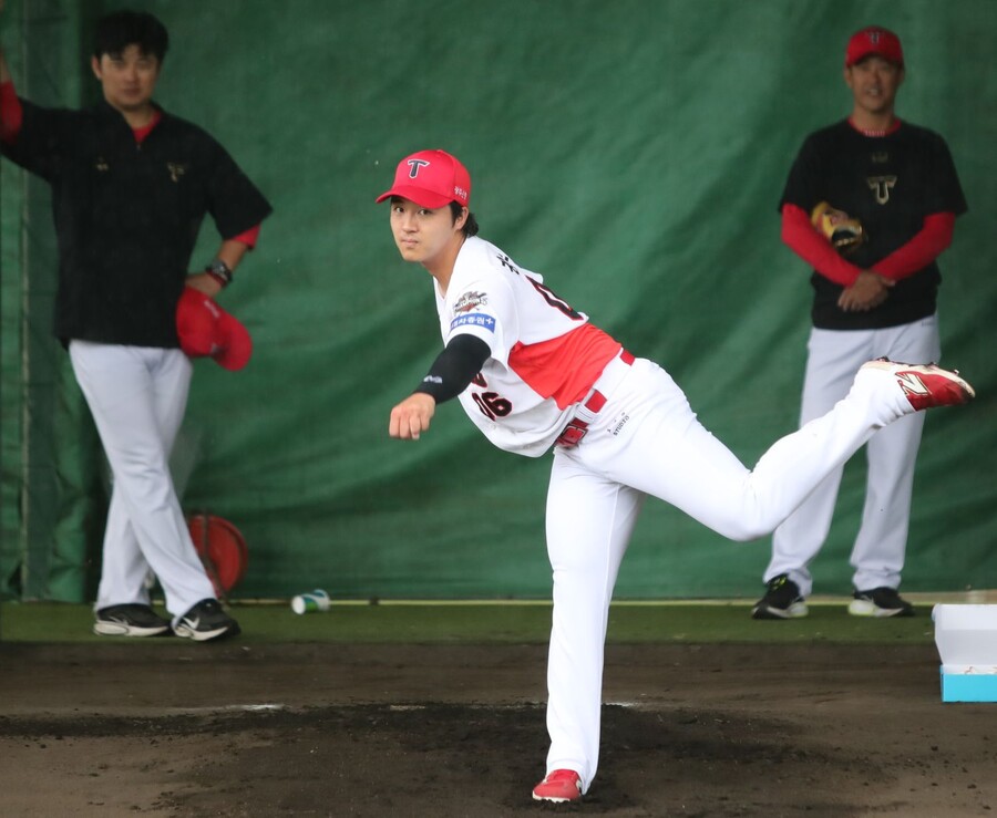 ▲ 무릎 부상을 털어내고 2026년 1군 전력화를 향한 발걸음을 다시 내딛은 장민기 ⓒKIA타이거즈