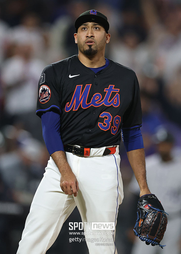 ▲ 뉴욕 메츠를 대표하는 스타 중 한 명인 에드윈 디아즈는 옵트아웃을 통해 FA 시장에 나왔다.