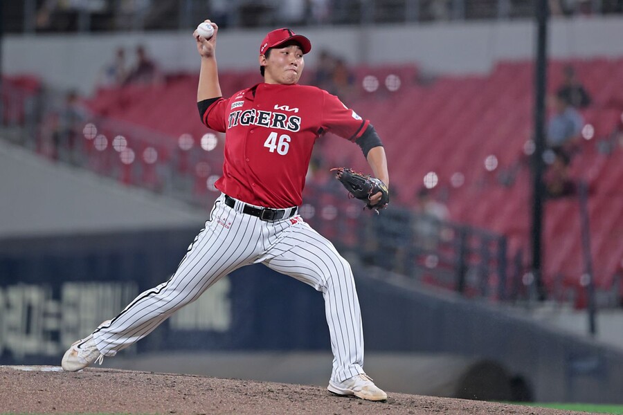 ▲ 공이 빠른 선수가 타 팀에 비해 부족한 KIA는 김정엽의 성장에 기대를 걸고 있다 ⓒKIA타이거즈