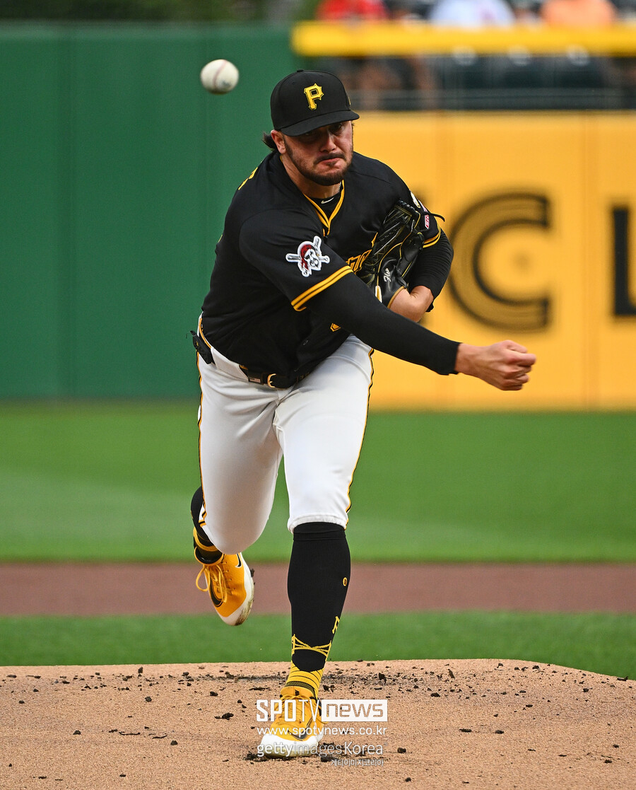 ▲ 피츠버그 파이리츠 괴물 신동 투수 폴 스킨스가 지난해 신인상을 받은 데 이어 올해 만장일치로 내셔널리그 사이영상을 수상했다.