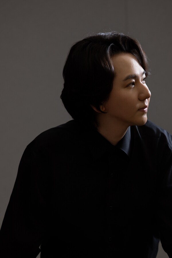 ▲ 임형주가 ‘J팝의 여왕’으로 불리는 일본 대표 여성 싱어송라이터 마츠토야 유미가 작사, 작곡한 '그리고 아무도 남지 않았다'를 18일 발표한다. 제공|디지엔콤