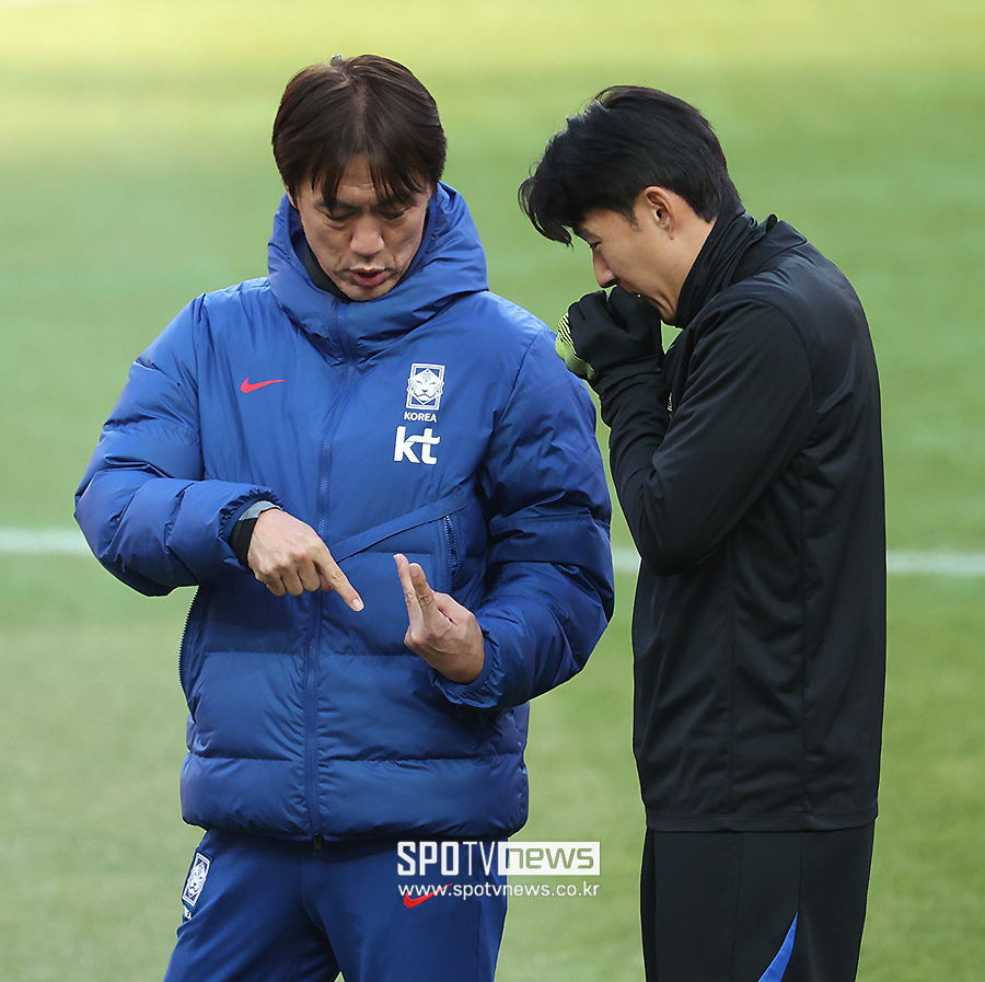 ▲ 홍명보 감독 손흥민 ⓒ곽혜미 기자