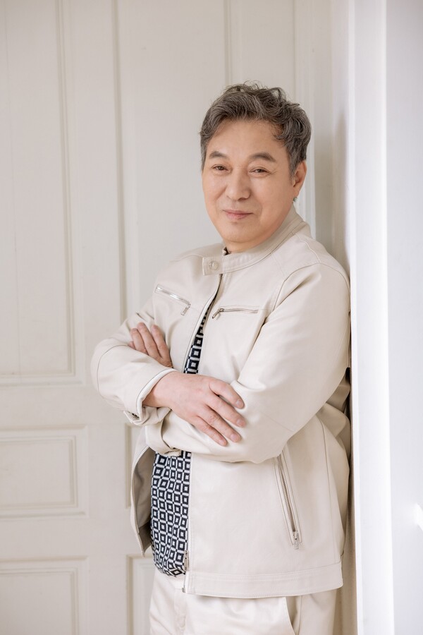 ▲ 오는 12월 6일 밤 9시 10분 첫방송되는 tvN 토일드라마 '프로보노'에 출연하는 김갑수. 제공F&F엔터테인먼트