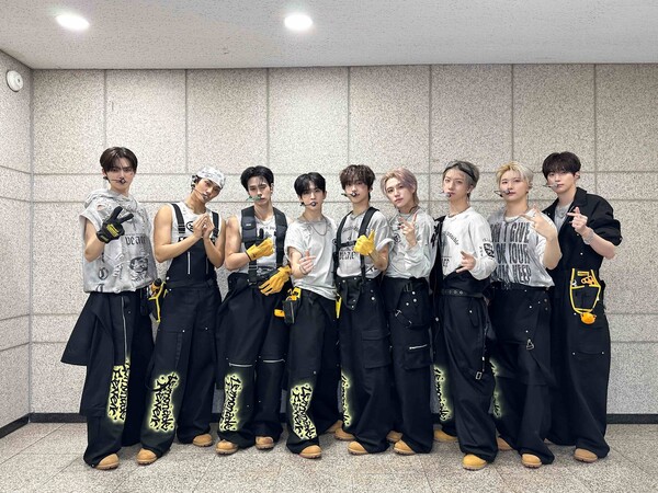 ▲ 정규 2집 에필로그 앨범 활동을 성황리에 마무리한 크래비티. 제공|스타쉽엔터테인먼트