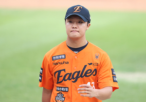 정우주 역투 장면