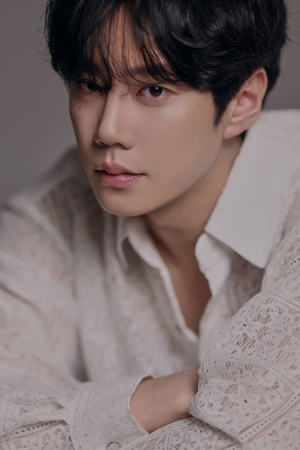 이준영, '에이판 스타 어워즈' 중편 드라마 男 우수연기상 "상 무게만큼... - 뉴스 썸네일 이미지