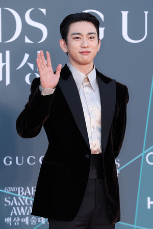 [포토S] 박진영, 훤칠하네