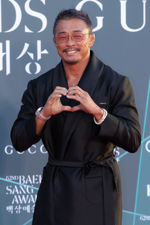 [포토S] 추성훈, 백상예술대상 참석한 아조씨
