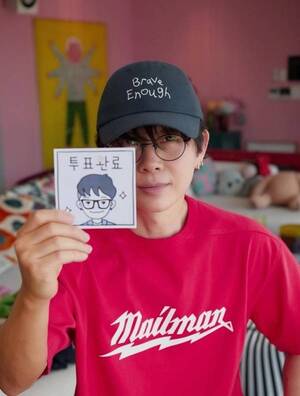 이승환, 사전투표 완료 인증… 안전한 서울을 바라