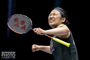 안세영 결승 진출…이제 라이벌 아닙니다! 中 천위페이에 2-1 역전승 → 메디컬 타임 악재까지 극복, 日 야마구치와 우승 격돌