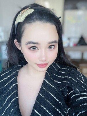 박봄, 8년 인연 소속사 떠난다..."전속계약 종료 상호 협의"[전문] - 뉴스 썸네일 이미지