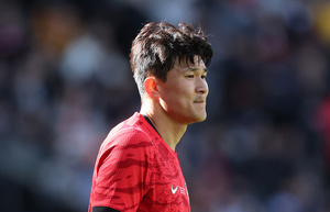 김민재를 유벤투스로 데려오려 한다 옛 스승의 강력한 러브콜...KIM, 이탈리아 복귀 가능성 열려