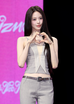 [포토S] 이즈나 방지민, 말라도 너무 말랐어