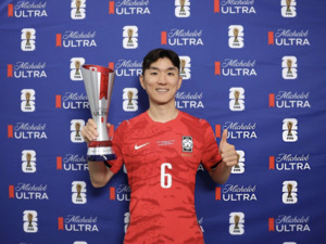 [오피셜] 1골 1도움 코리아 지단 황인범, FIFA 선정 공식 SPOM...대회 두 번째 수상자