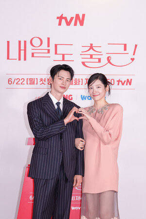내일도 출근! PD 서인국은 대표 폭스 , 박지현은 평범함 때문에 캐스팅