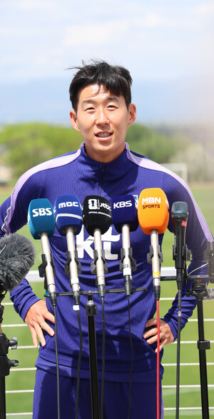 [SPO 현장] 손흥민·오현규 포함 ‘멕시코전 압박감 없다’…홍명보호, 4만 9천 멕시코 관중 운집해도 ‘자신감 최고조’ 이유는 ‘훈련장↔경기장 같은 조건’ ‘외적인 요건 크게 중요치 않아’