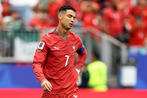 메시도 못한 기록인데 호날두 대기록 세운 날 포르투갈 大굴욕!…1조7700억 초호화 군단, 콩고에 쩔쩔→ 볼터치 25회+유효슈팅 0개 최고령 전설도 물음표