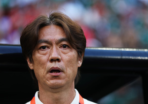 [SPO 현장 속보] 홍명보 감독 ‘사퇴’ 발표, 대한민국 국가대표 감독 떠난다…월드컵 실패 책임지고 물러나