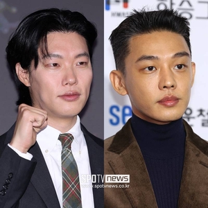 함께떠난 류준열·유아인…어마어마 계약금+동반 갤럭시行 가능성[이슈S]