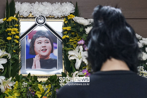 지상파 데뷔 앞두고…30살에 떠난 개그 유망주, 故이지수 3주기