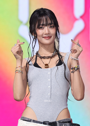 [포토S] 아이들 민니, 하트 뿅뿅