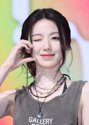[포토S] 아이들 슈화, 깜찍 윙크