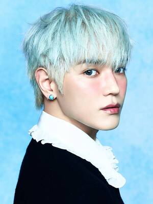 NCT 태용, 11년째 중도입국 다문화학생 후원했다…기부금만 1억