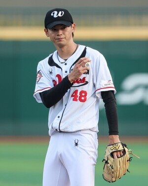 KBO 2군 폭격 일본산 150km 파이어볼러도 원한다 日 육성계약보단 韓 아시아쿼터