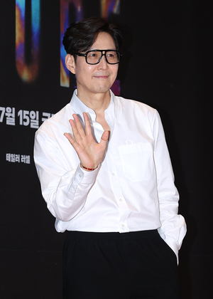 [포토S] 이정재, 호프 보러 왔어요~